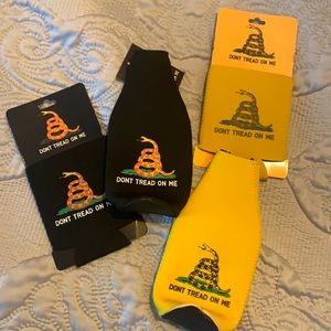 Beer koozie - Don’t tread on me
